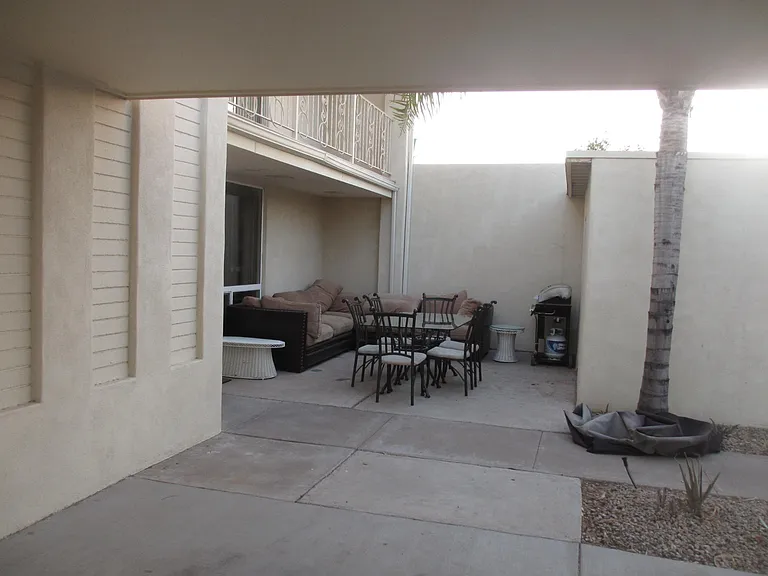 E Monterosa Ave — Photo 35