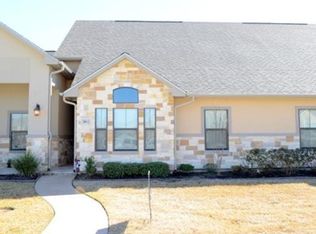 3812 Silverthorne Ln, College Station, TX 77845
