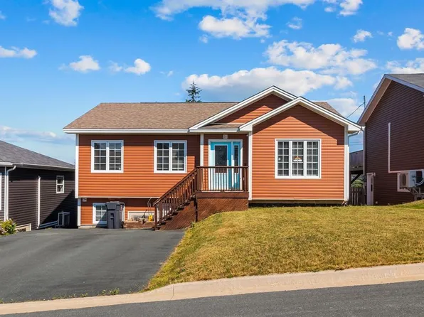 31 Erica Avenue, Conception Bay South, NL A1X2H0