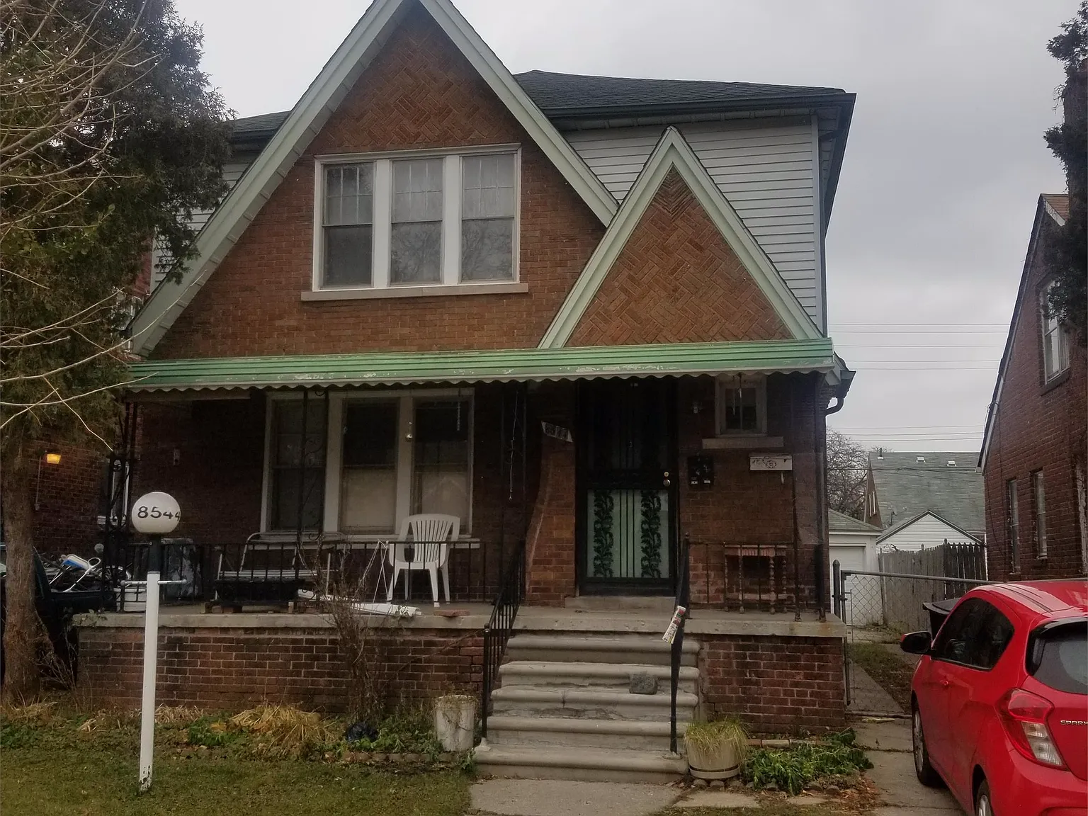 8544 Cloverlawn Avenue - 1 — Photo 3
