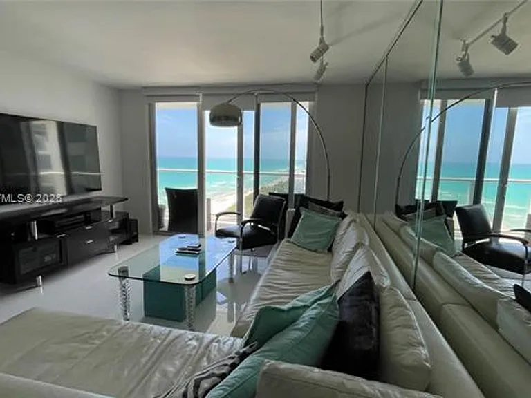 5701 Collins Ave #1714 — Photo 16