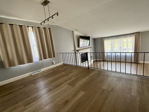 5th image of 416 Palmor Dr