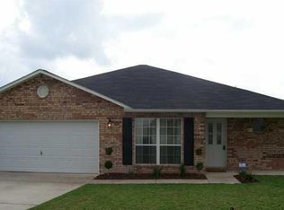 293 Limestone Cir, Crestview, FL 32539