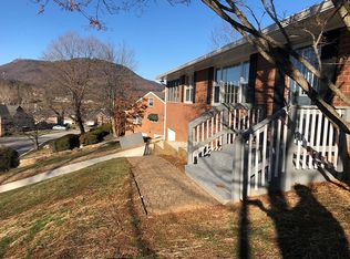 1263 Keffield St, Roanoke, VA 24019