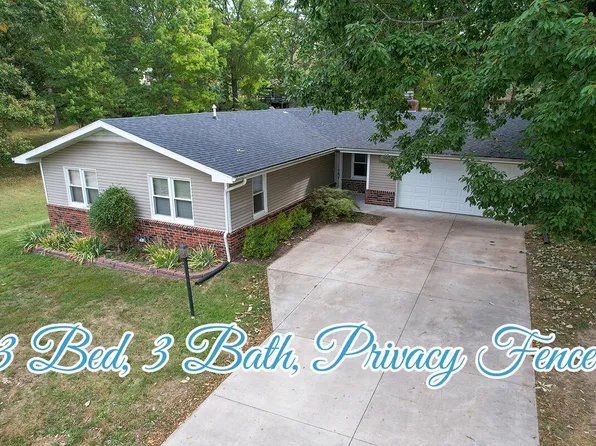 900 S 5th Avenue, Ozark, MO 65721