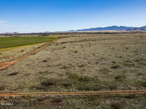 On W Richey St, Pearce, AZ 85625