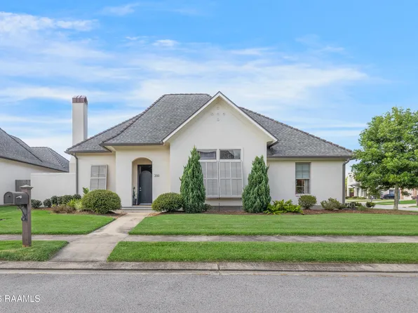 200 Habitat Ridge Dr, Broussard, LA 70518