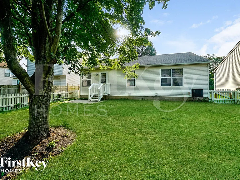 2333 Hunterstown Dr — Photo 15