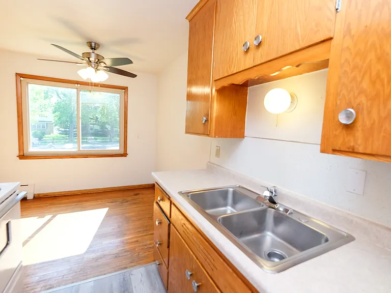 4330 Minnehaha Avenue — Photo 14