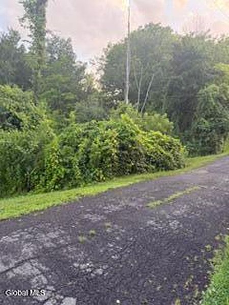 3rd image of L35 Parker Road