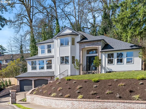 22751 Kobuk Ct, West Linn, OR 97068