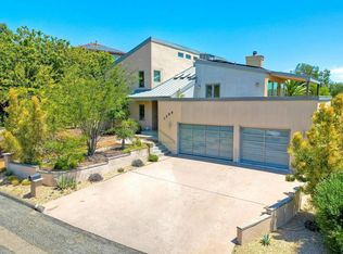 1209 Sierra Linda Dr, Escondido, CA 92025