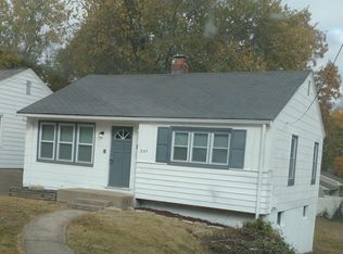 257 Monica Dr, Saint Louis, MO 63127