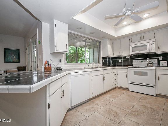 4th image of 2121 E Minton Dr