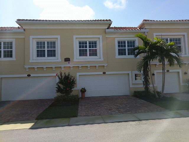1st image of 23601 Alamanda Dr Unit 102