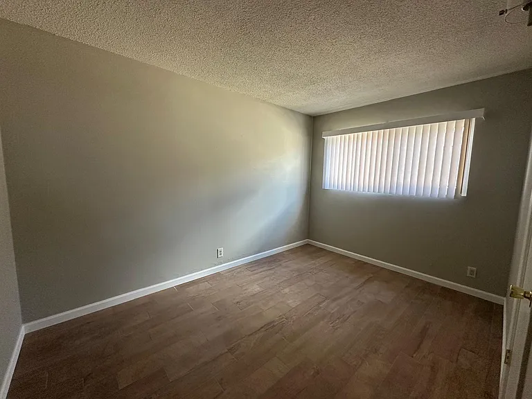 1801 Puente Ave #3 — Photo 16