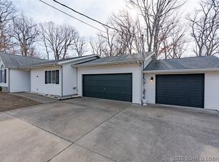 1670 Bittersweet Rd, Lake Ozark, MO 65049