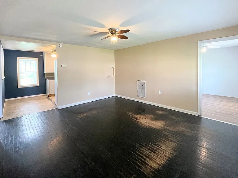 629 Duffy Rd — Photo 2