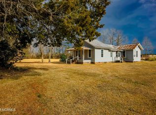 731 Jonestown Rd, Wallace, NC 28466