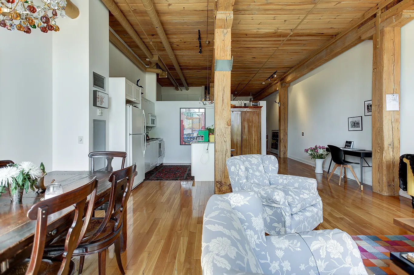 993 Queen Street West — Photo 4