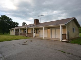 2909 Oxford Rd, New Oxford, PA 17350