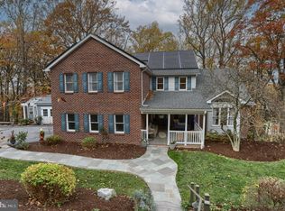 1609 Spring Hill Dr, Hummelstown, PA 17036