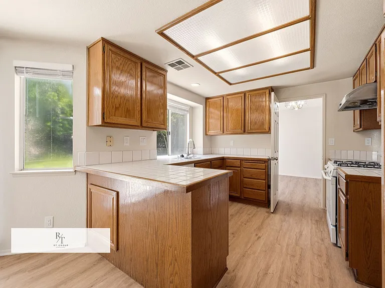 20926 Brookline Dr — Photo 13