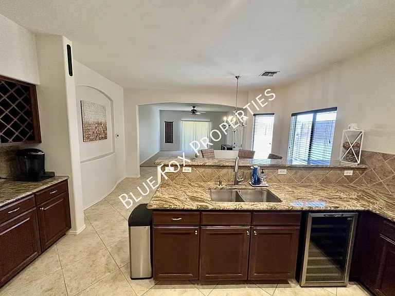 7685 E Fair Meadows Loop — Photo 5