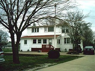 2nd image of 1170 Lake Rd