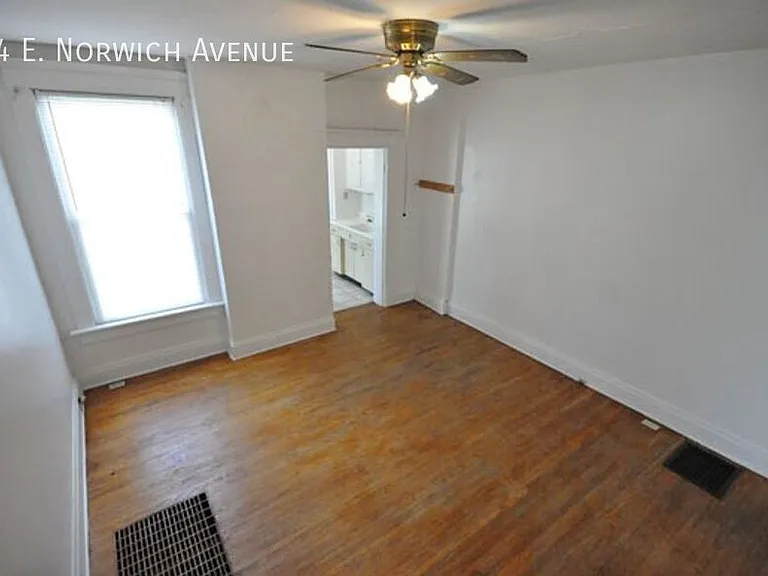 84 E Norwich Ave — Photo 3