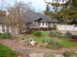 4323 Wallace Rd, Santa Rosa, CA 95404