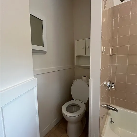 115 Upham St #2 — Photo 16