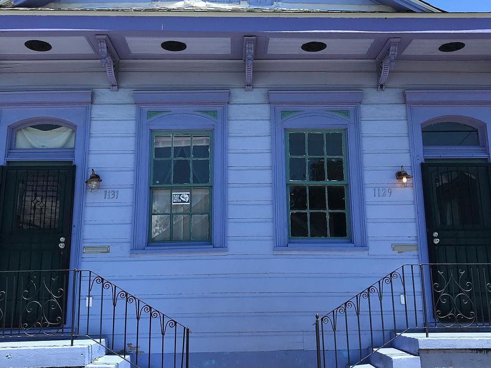 1st image of 1129 Louisa St