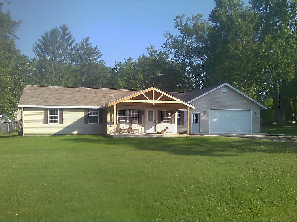 2nd image of 123 Clearview Ct