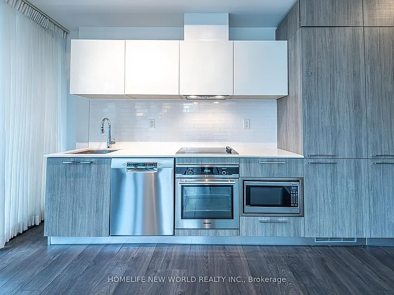 50 Charles St E #903 — Photo 33