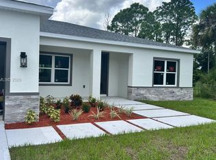 420 Seal Ave SW, Palm Bay, FL 32908