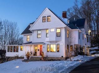 18 Maugus Ave, Wellesley, MA 02481