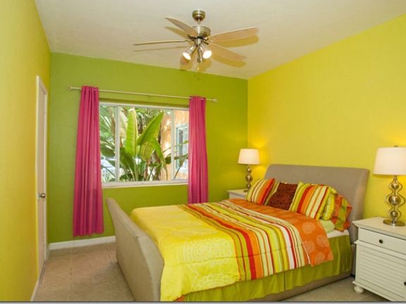 2nd image of 5128 Biscayne Blvd