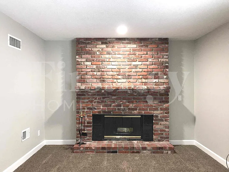 14805 S Wyandotte Dr — Photo 9