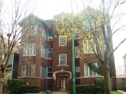 1st image of 1527 W Granville Ave #3