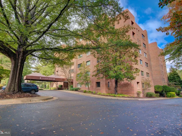 11500 Fairway Dr APT 208, Reston, VA 20190