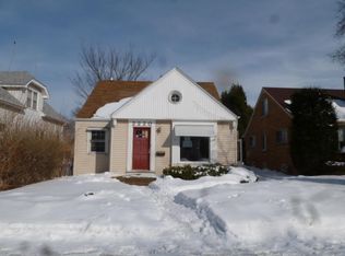 2220 S 63rd St, West Allis, WI 53219