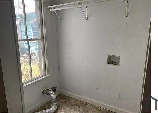 3314 Avenue M 1/2 — Photo 15