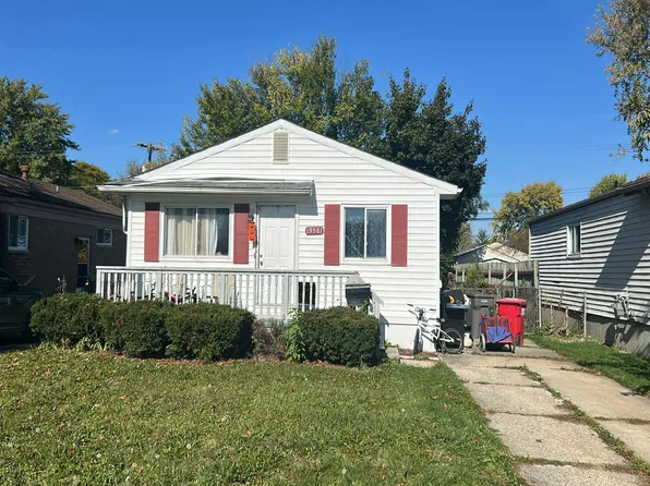 19581 Williamson St, Clinton Township, MI 48035