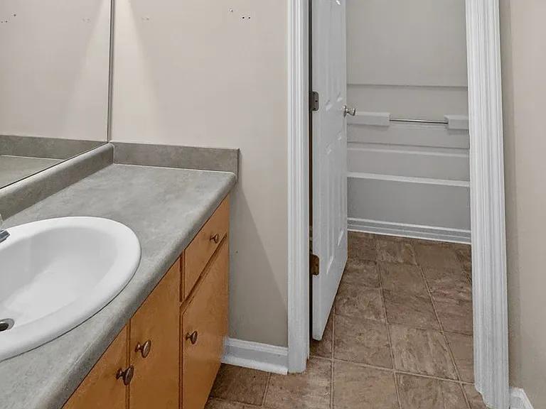 95 Shawn Ct — Photo 14