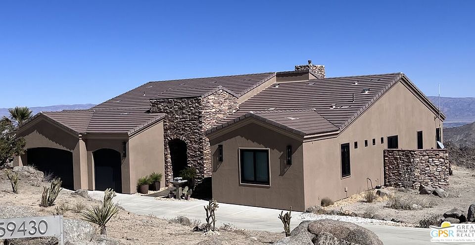 1st image of 59430 Avenida La Cumbre