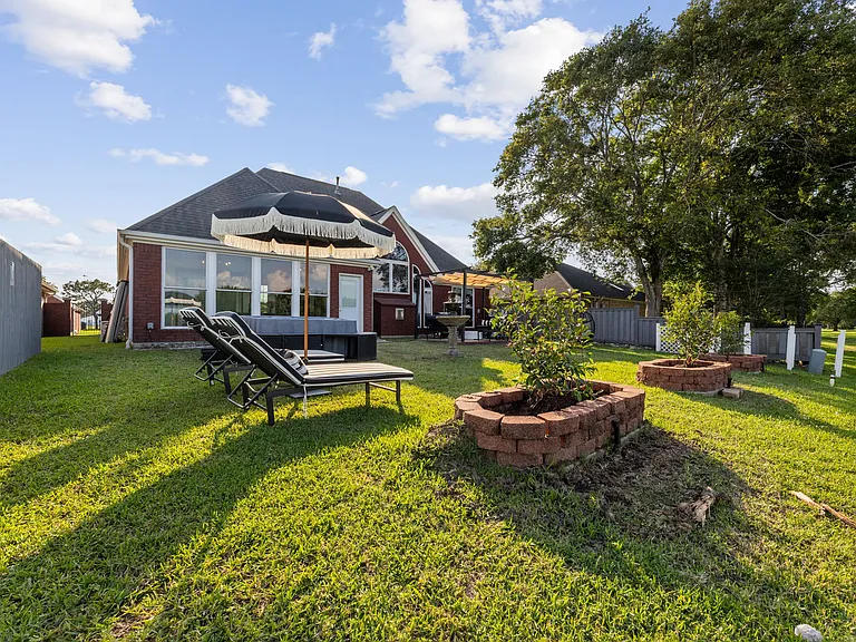 7724 Golfhill Dr — Photo 56