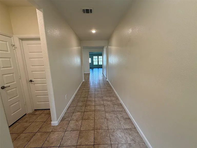5522 Carlisle Ave — Photo 3