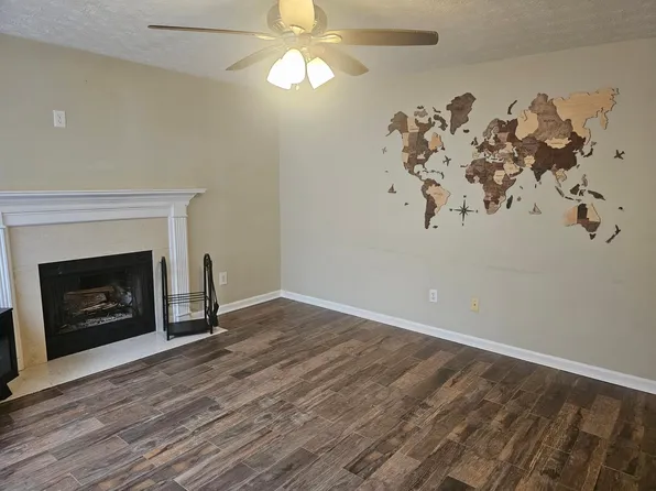 1692 Tunbridge Ln, Lawrenceville, GA 30043