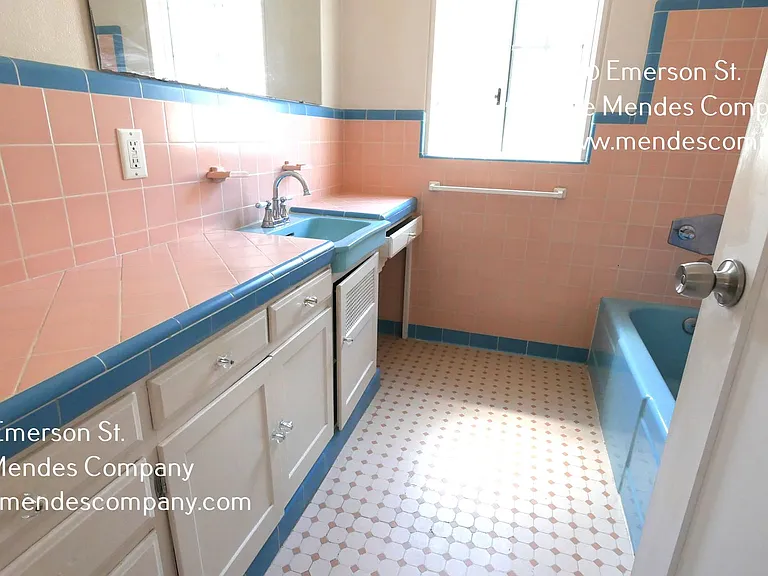 3130 Emerson St — Photo 27